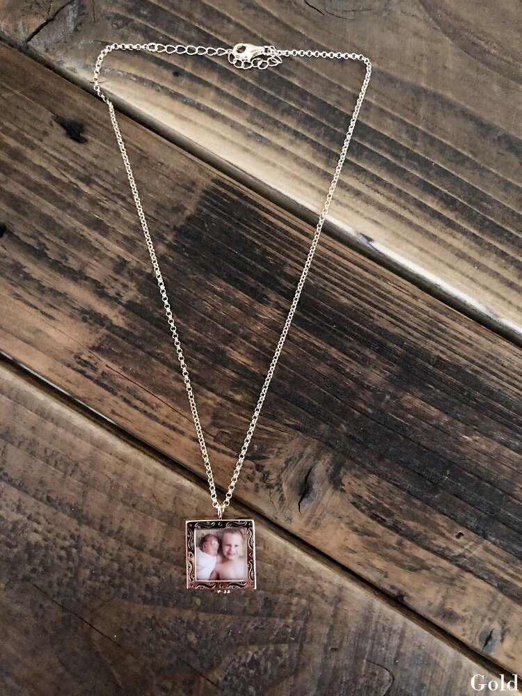 Peapod's Sleek Necklace