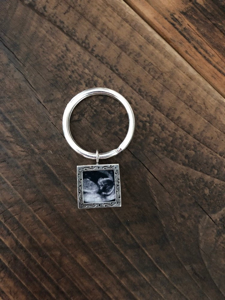 Peapod Sleek Keychain