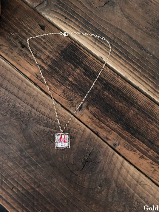 Peapod's Sleek Necklace